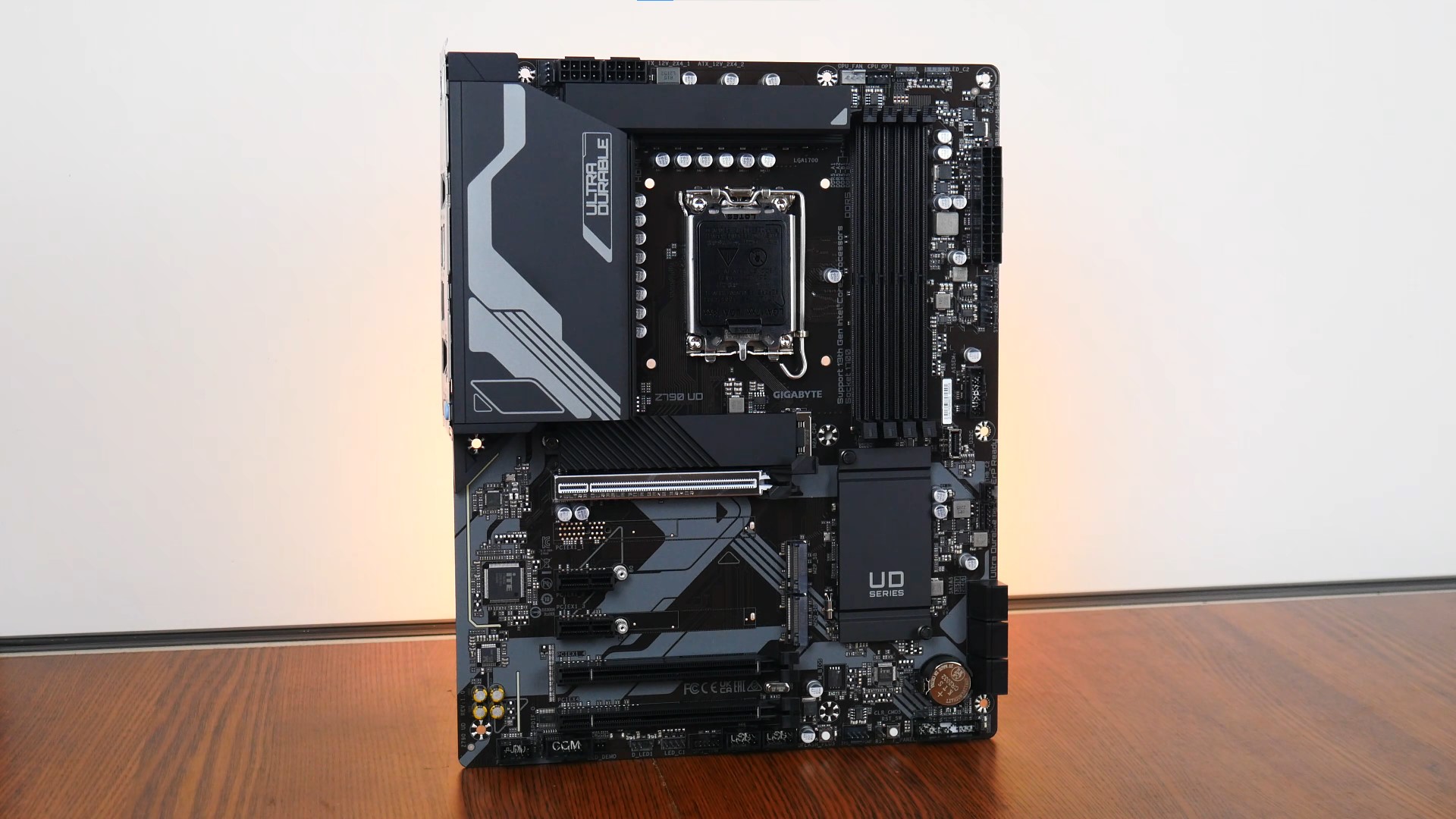 Review: Gigabyte Z790 UD LGA1700 Motherboard